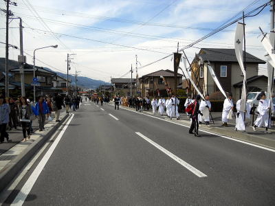 御頭祭移動